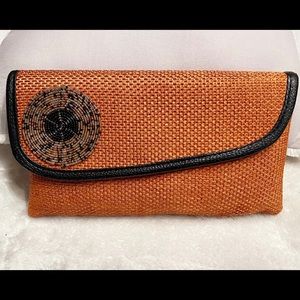 100% handcrafted Fouta pouch with burlap & pearls